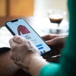 Cuma Butuh HP! 10 Bisnis Digital yang Bisa Kamu Mulai dari Kasur